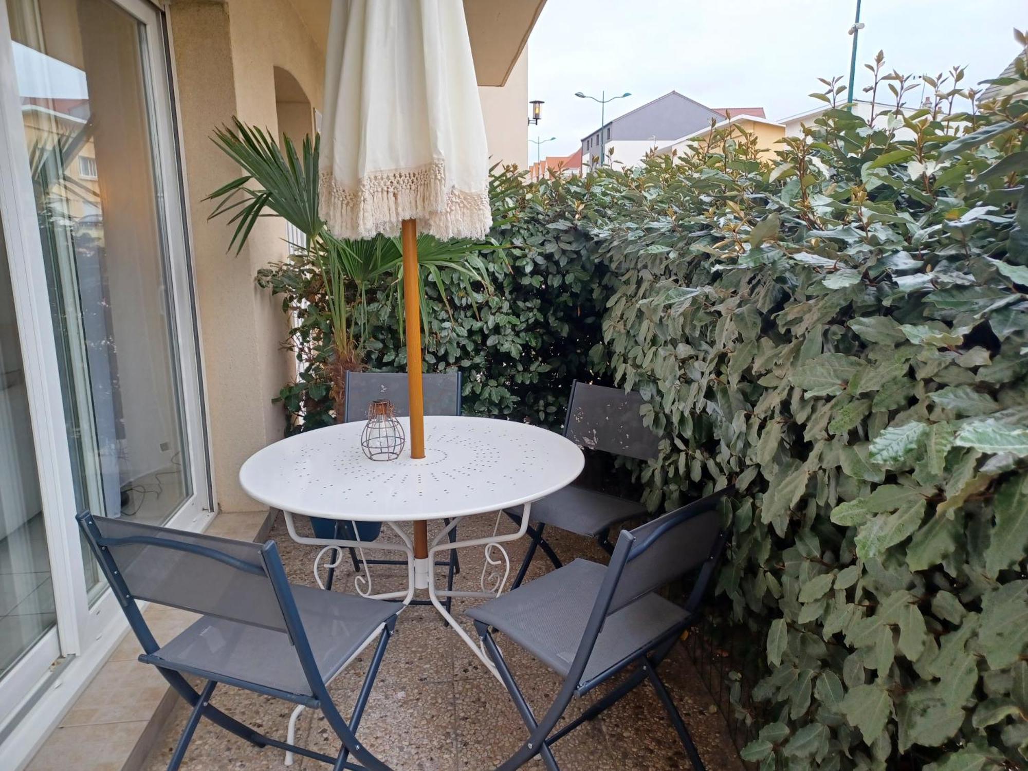 T3 Rez-De-Chaussee Lumineux Avec Terrasse Proche Plage Cucq Exterior foto